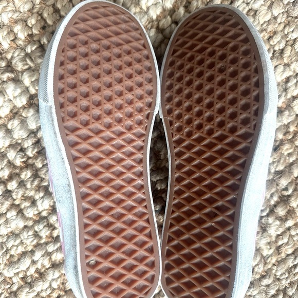 Vans Off The Wall, Women’s 8, Mens 6.5
Floral Pink Checker Slip-On Sneakers - Picture 4 of 9